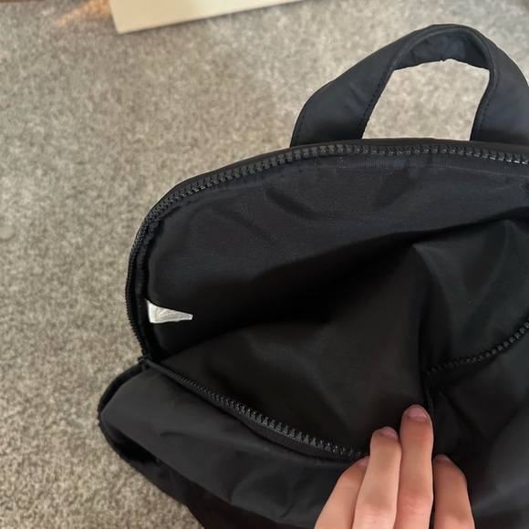 LULULEMON BOOKBAG - Picture 3 of 3